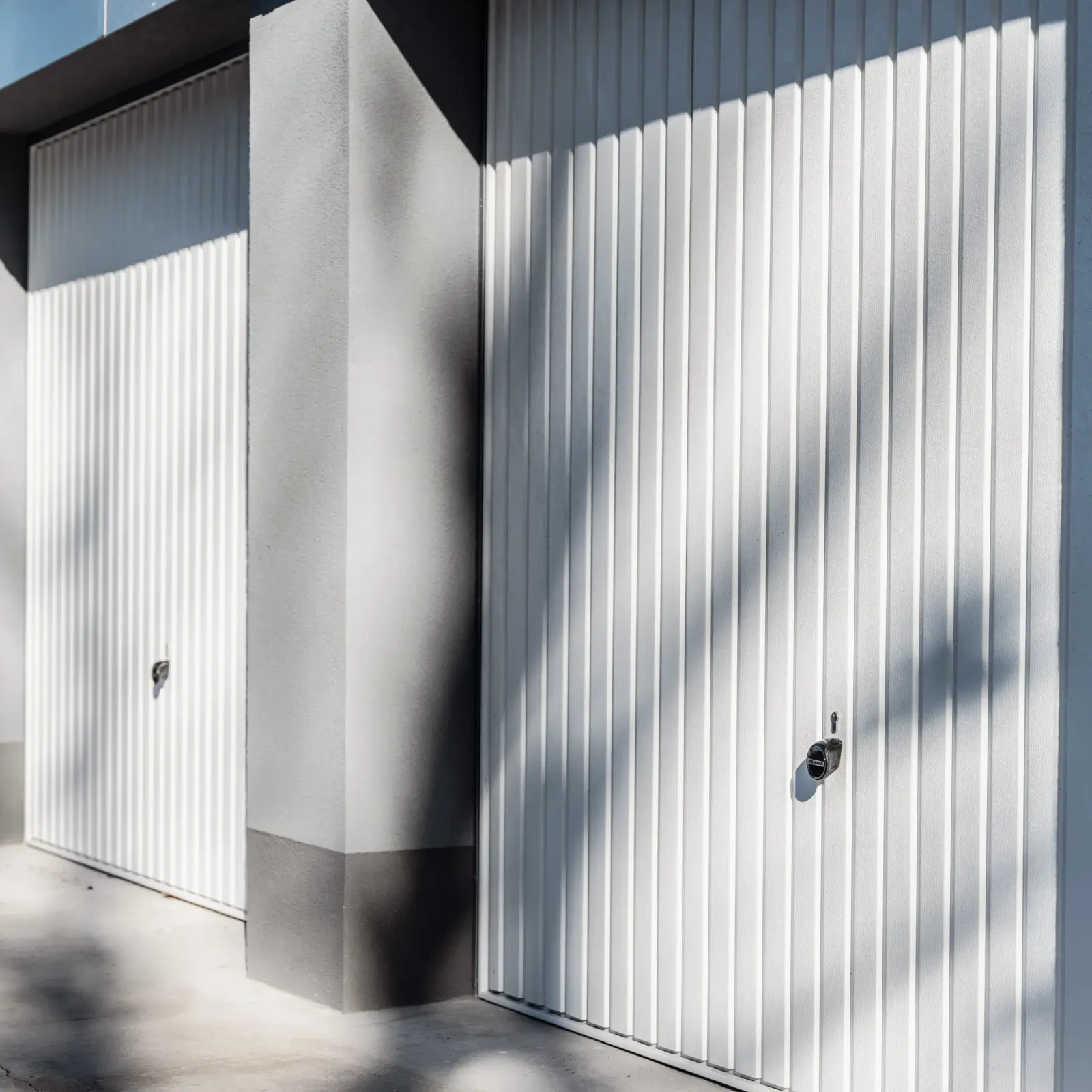 Kiadó Yellow Store tárolók és garázsok Győrben különböző méretben Révfaluban